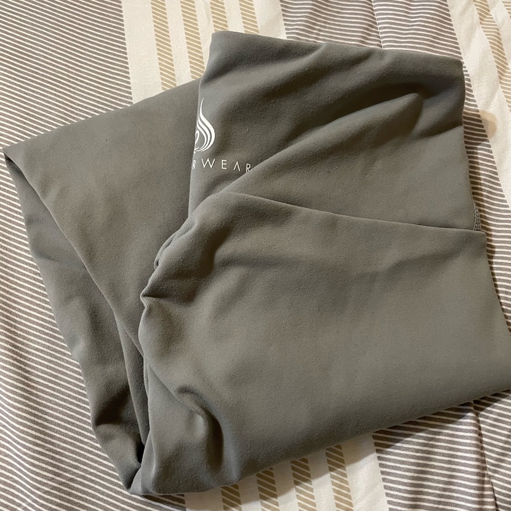 Ryderwear scrunch bum legging
